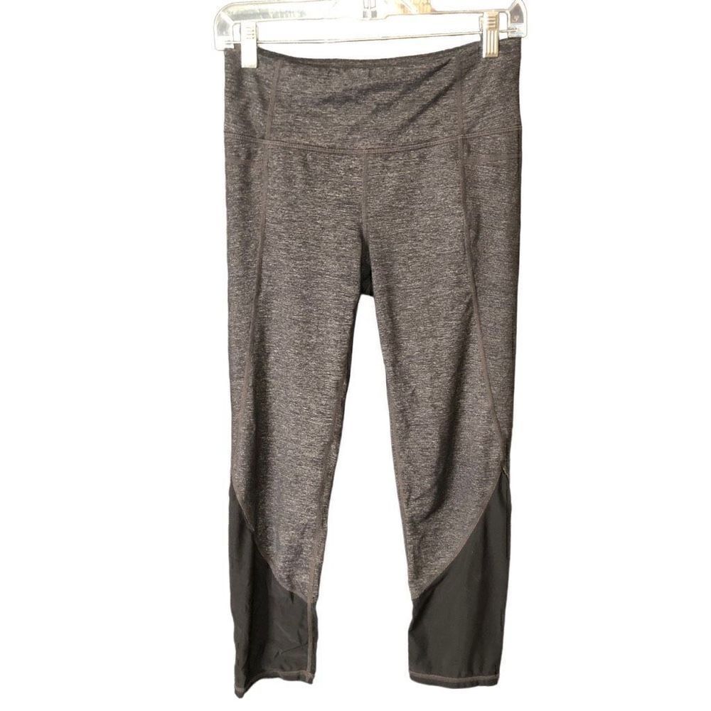 Athleta Capris Women’s S Static Gray High Rise Black Mesh Chaturanga Exercise